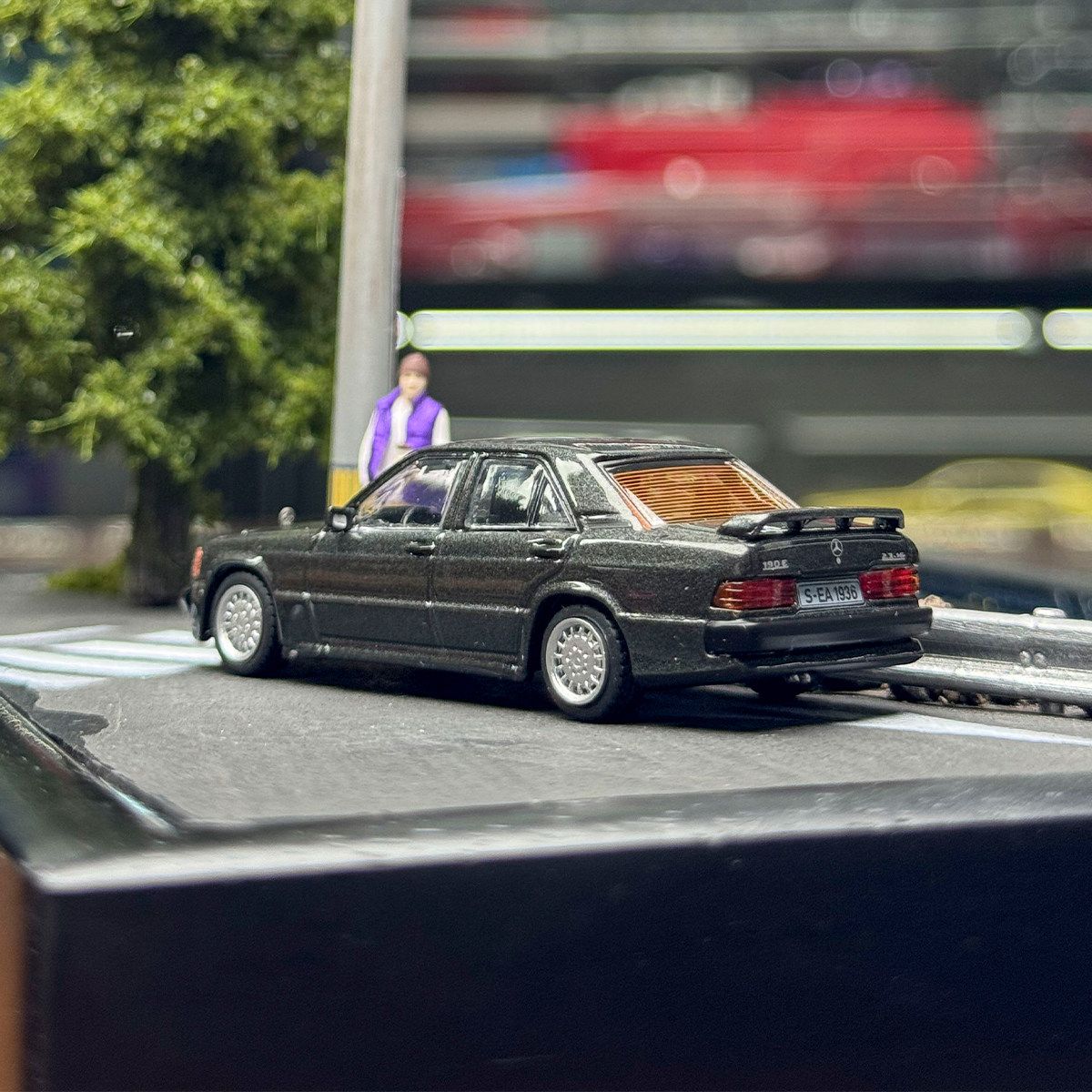 TWダイキャスト1/64スケール メルセデスベンツ190 E - Car Care のレビューと価格